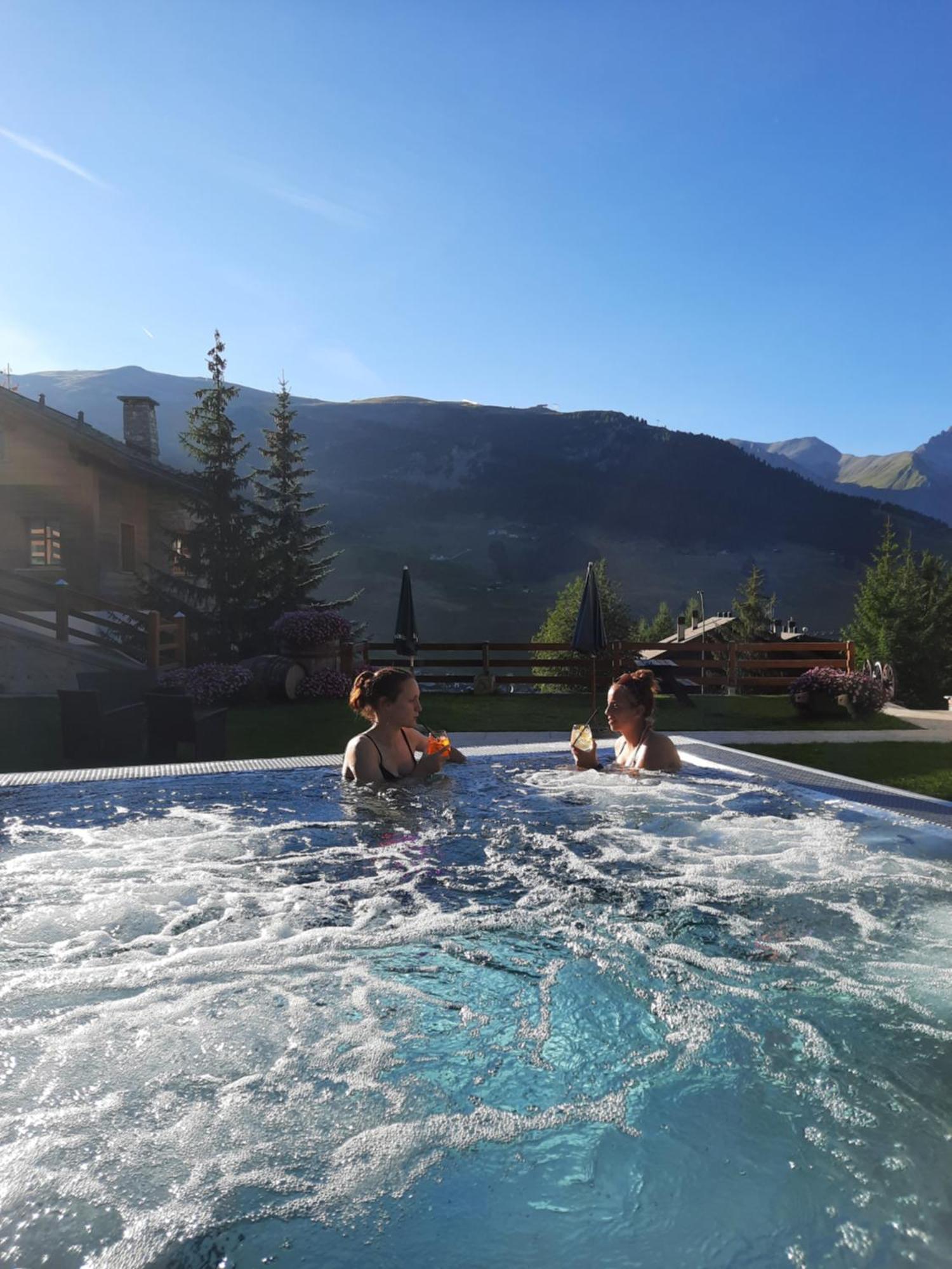 Hotel Del Bosco Ливиньо Экстерьер фото
